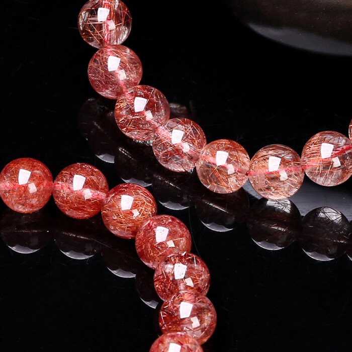 7A grade natural ice-clear full-hair red hair crystal bracelet.