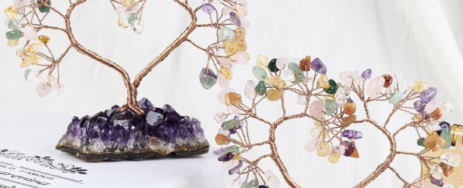 Heart – shaped Crystal Unity Tree and Wish – making Tree with Amethyst Raw Ore Base – Exude a thick and gentle atmosphere of love