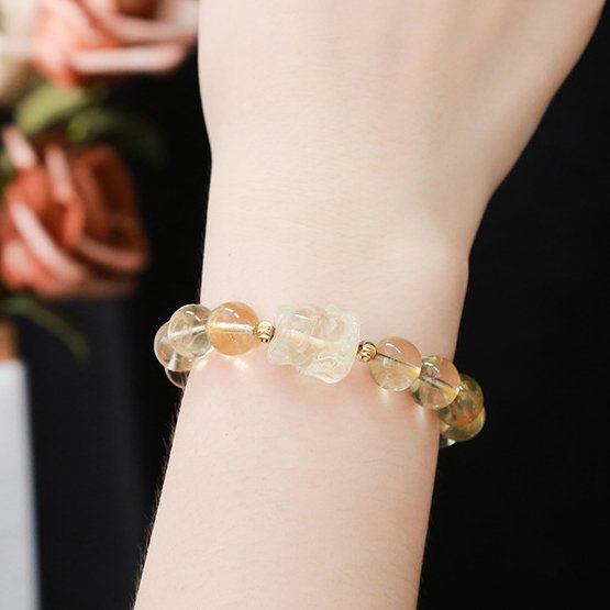 Natural lemon crystal nine-tailed fox bracelet - taoistcrystal.com Natural lemon crystal nine-tailed fox bracelet