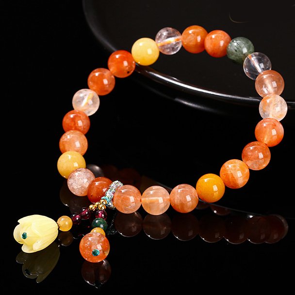 Natural Fluorite, Rhodochrosite and Green Aventurine amber tulip bracelet. - taoistcrystal.com Natural Fluorite, Rhodochrosite and Green Aventurine amber tulip bracelet.