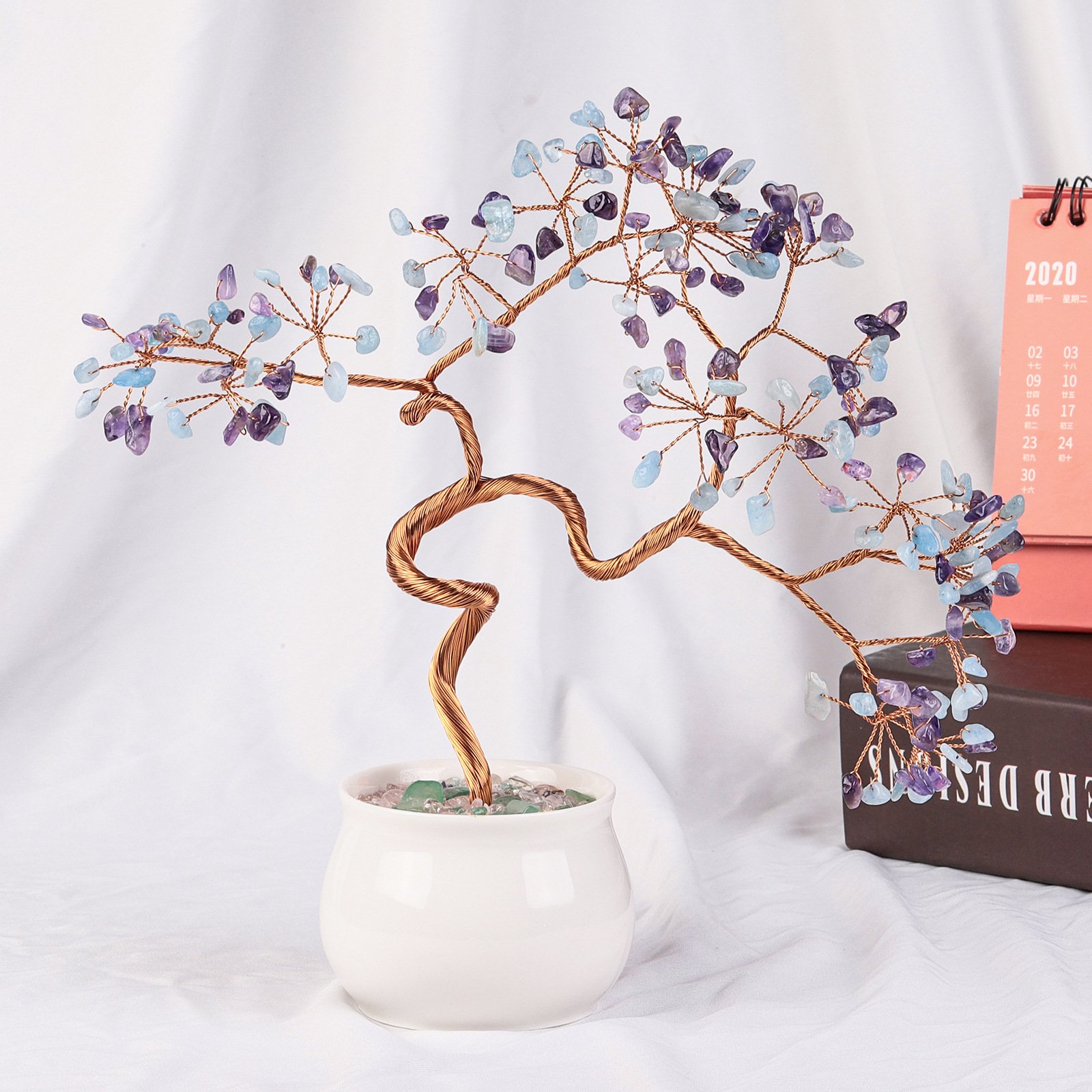 Natural crystal life tree with a white ceramic flower pot base – Stimulate enthusiasm and add vitality to life - taoistcrystal.com Natural crystal life tree with a white ceramic flower pot base – Stimulate enthusiasm and add vitality to life
