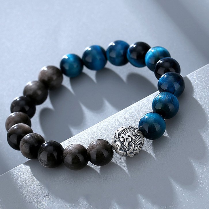 Men’s High-end Hand Accessories Made of Natural Obsidian and Sterling Silver, with the Six-character Mantra Beads - taoistcrystal.com Men’s High-end Hand Accessories Made of Natural Obsidian and Sterling Silver, with the Six-character Mantra Beads
