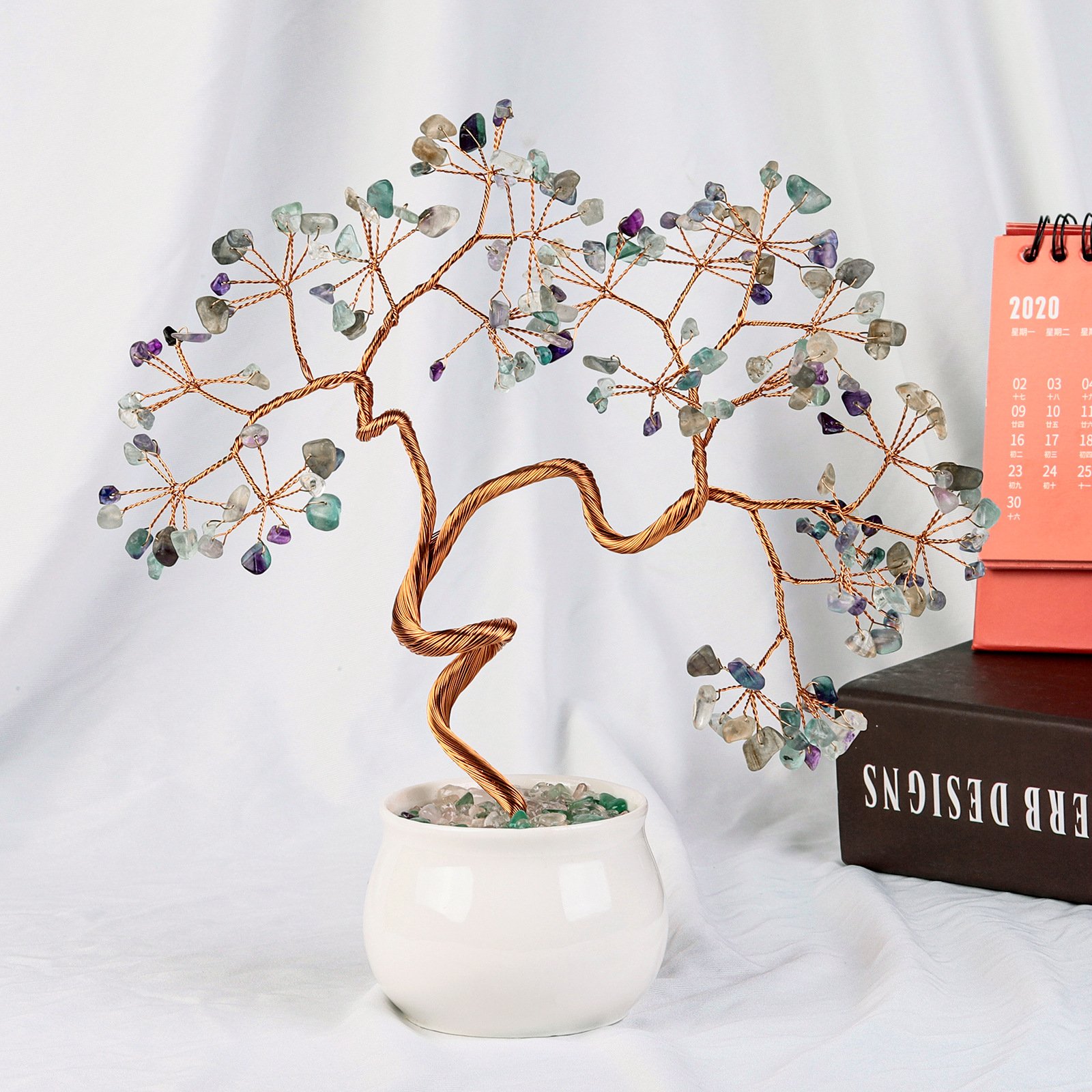 Natural crystal life tree with a white ceramic flower pot base – Stimulate enthusiasm and add vitality to life - taoistcrystal.com Natural crystal life tree with a white ceramic flower pot base – Stimulate enthusiasm and add vitality to life