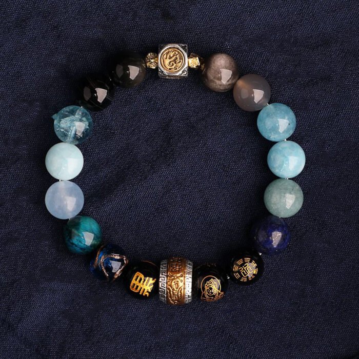 Multi-treasure natural crystal bracelet of the Four Sacred Beasts for supplementing the wood element in the five elements theory, protecting safety and bringing good fortune. It is suitable for those who lack and are in favor of the wood element.