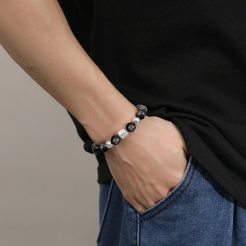 Men’s Obsidian Bracelet with the Six-character Mantra for the Year of One’s Zodiac - taoistcrystal.com Men’s Obsidian Bracelet with the Six-character Mantra for the Year of One’s Zodiac