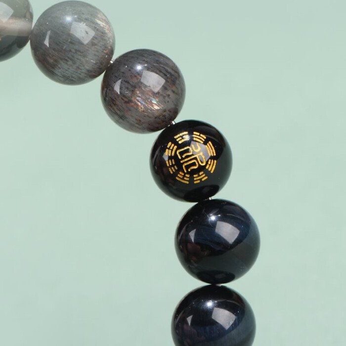 Aquamarine and Green Agate Crystal Bracelet: Balancing the Wood and Water Elements in the Five – Element Theory
