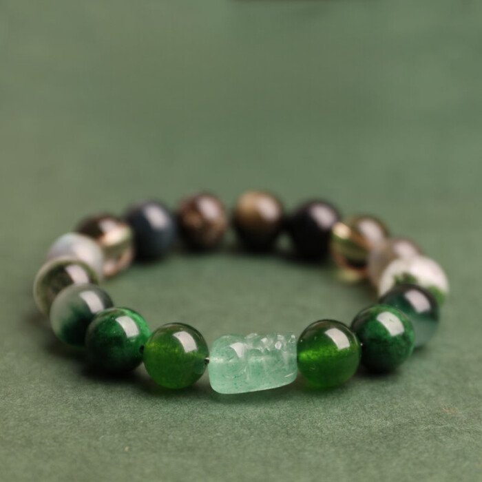 Green Strawberry Quartz Pi Xiu Wealth – attracting Bracelet: Compensating Water and Wood Elements in the Five – Element System