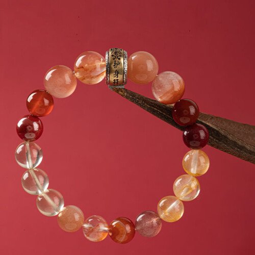 Amulet crystal bracelet – for supplementing fire and earth elements in the Wuxing theory.