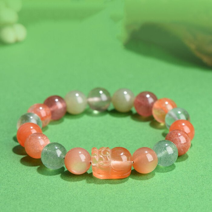 Green Strawberry Quartz, Yanyuan Pi Xiu, and Sunstone Bracelet: Favoring Fire and Wood Elements in the Five – Element Theory