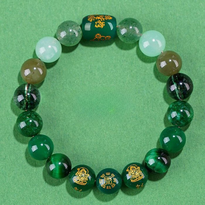 Natural crystal multi-treasure bracelet of Green God for balancing energy and attracting wealth.