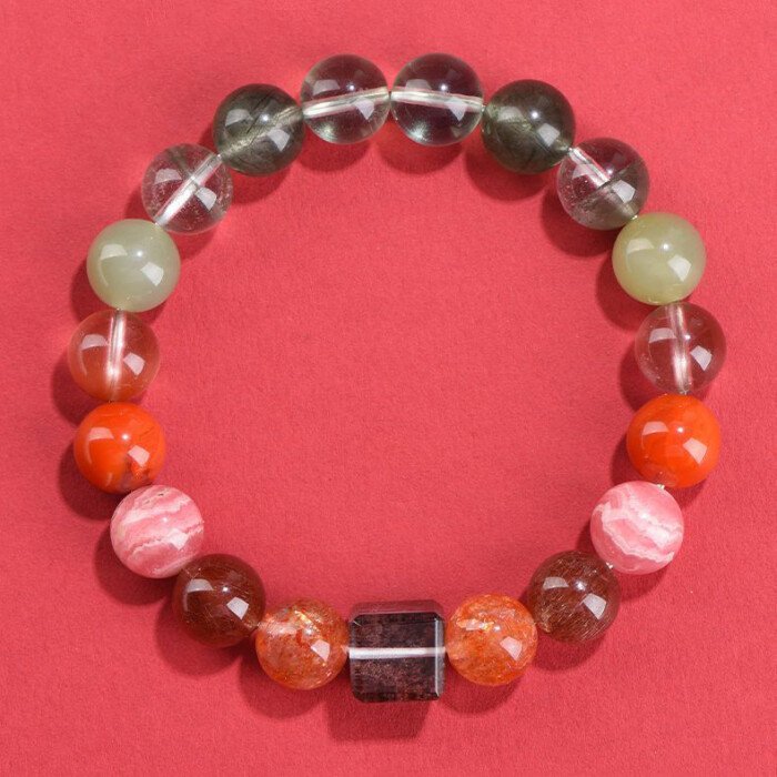 Red Rutilated Quartz and Green Crystal Cornucopia Bracelet – Achieving Balance between Fire and Wood Elements in the Five – Element System