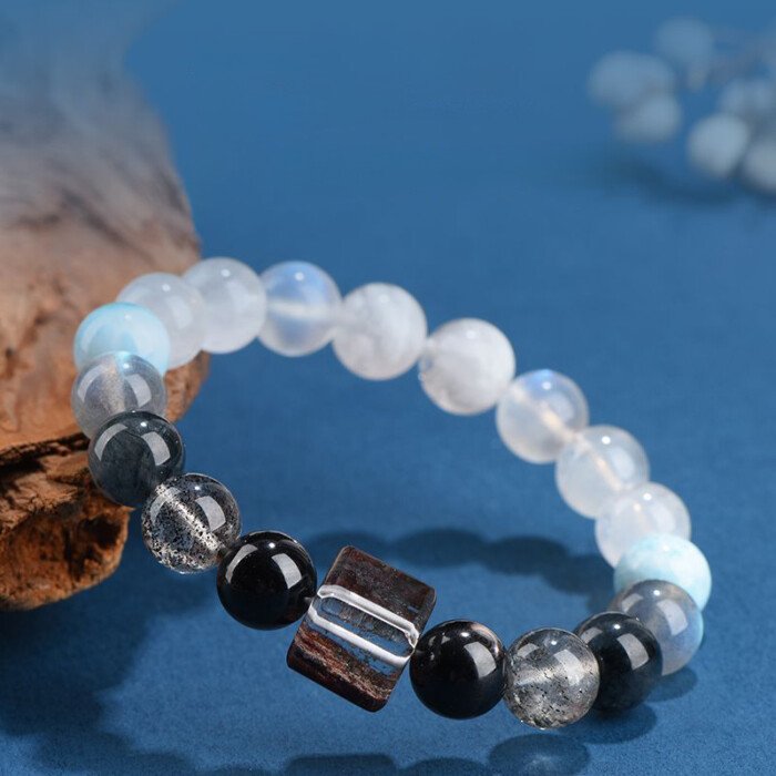 Snowflake Phantom Crystal Cornucopia Bracelet – Achieving Balance between Metal and Water Elements in the Five – Element System